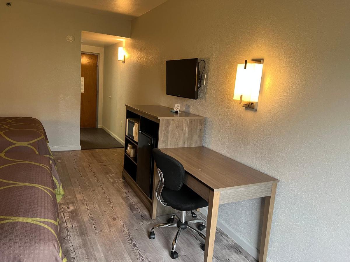 Super 8 By Wyndham Clemmons - Bermuda Run - Winston-Salem I-40 Motel Ngoại thất bức ảnh